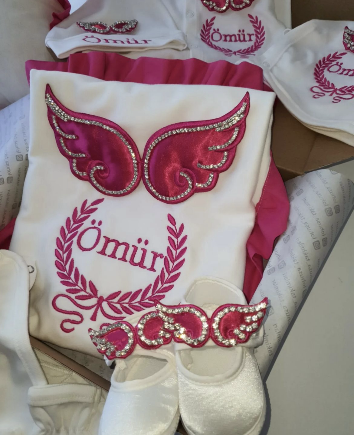 Baby Nursery In Hospital - Dollbling Hospital Exit 5pcs Embroidery Name