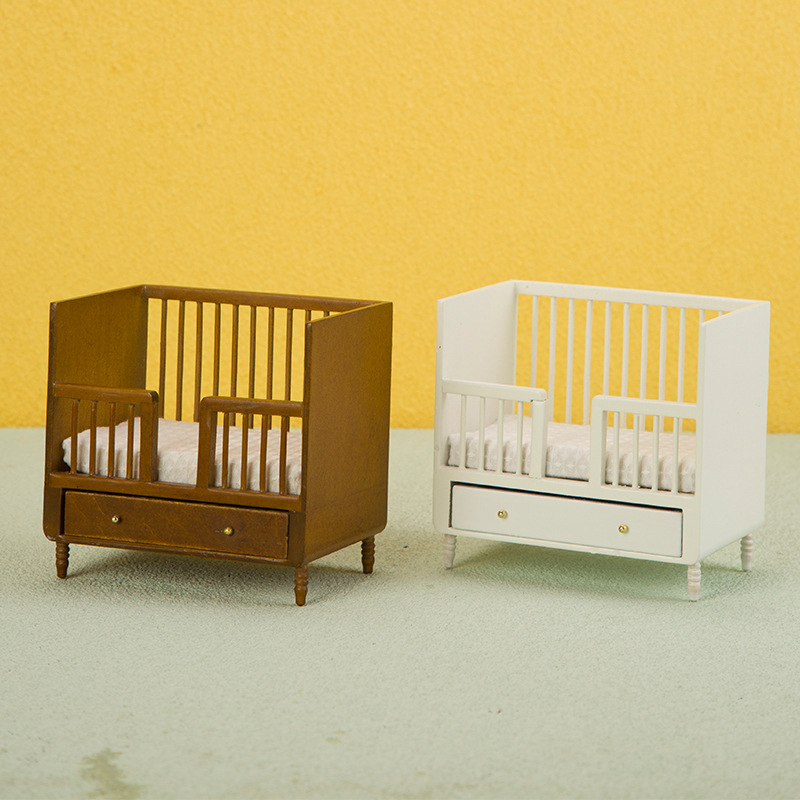 1:12 Miniature White Wood Baby - đánh giá và giá Baby Nursery Furniture