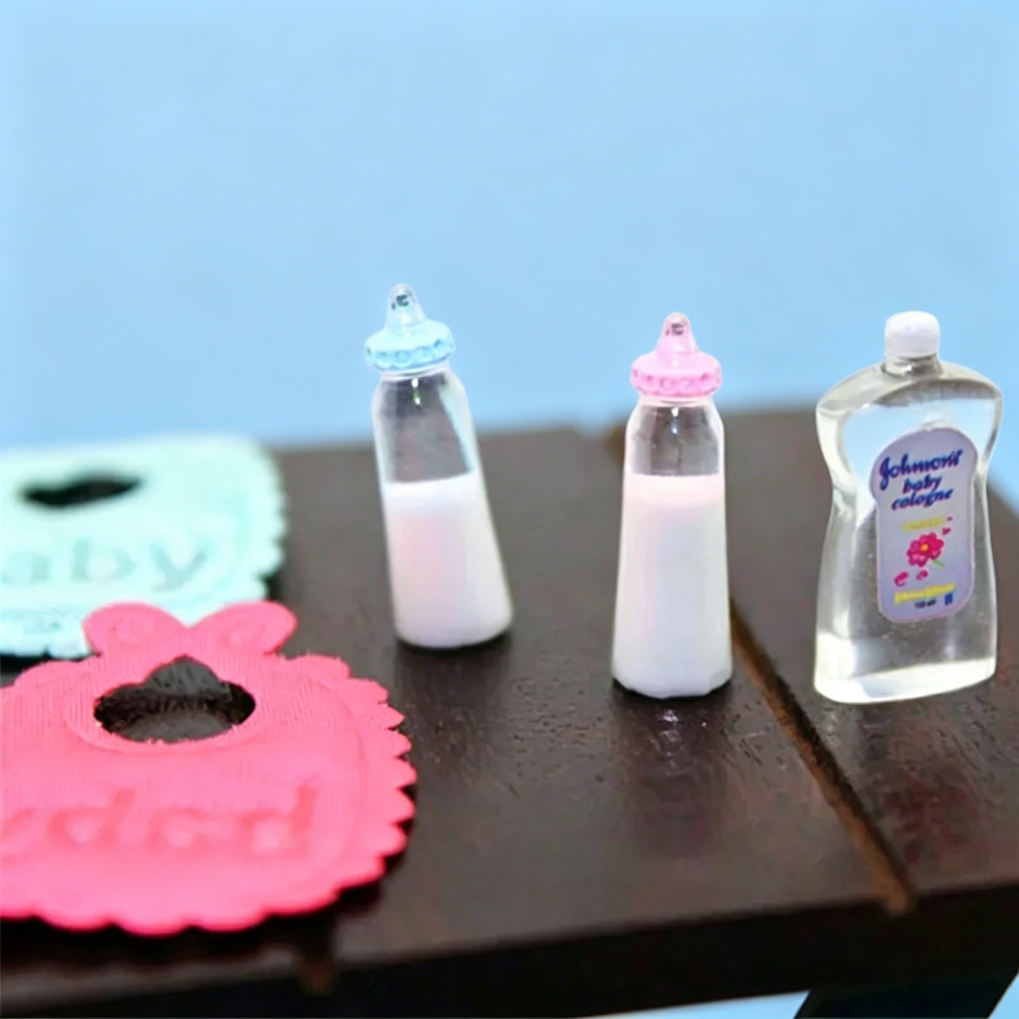 1:12 Scale Dollhouse Mini Baby - đánh giá và giá Baby Nursery Kit